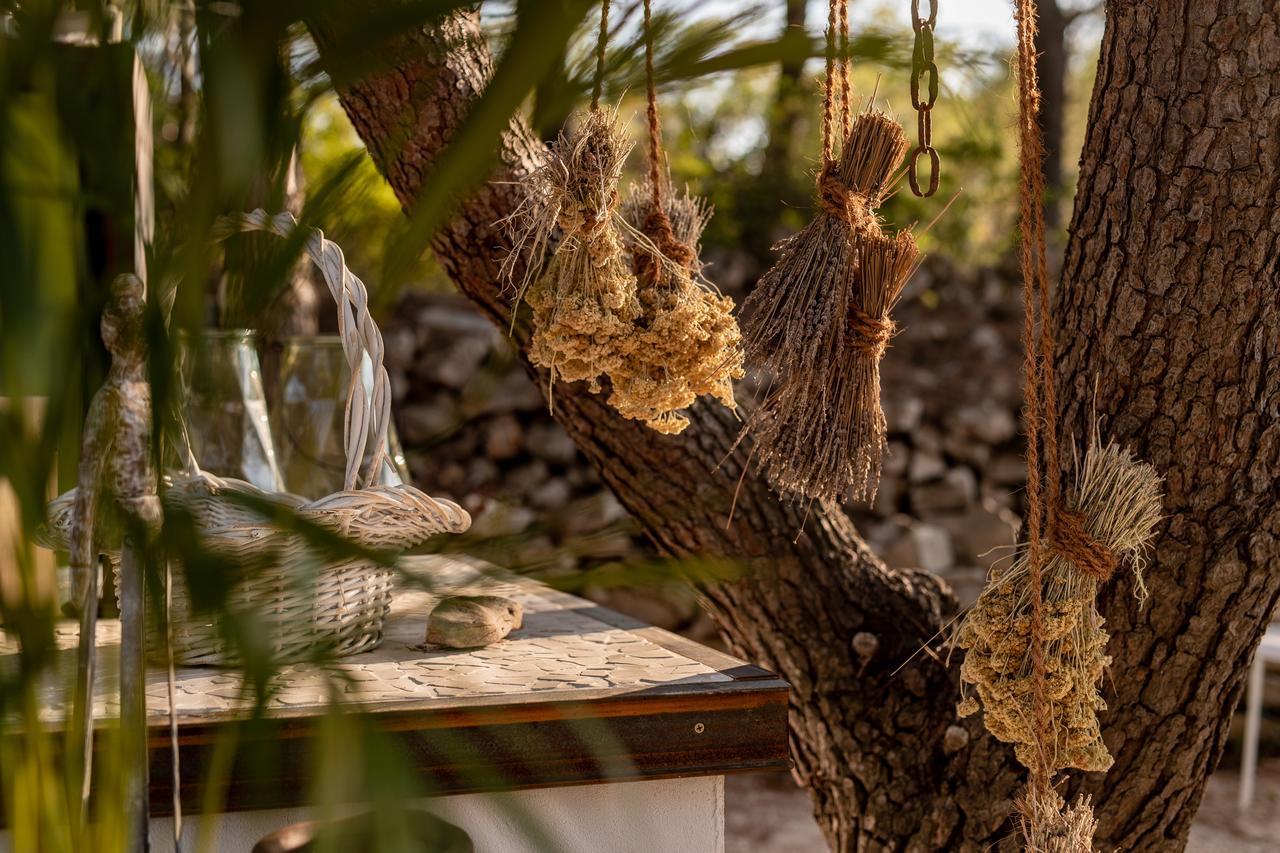 Plage Cachee - Glamping Vrboska Eksteriør bilde