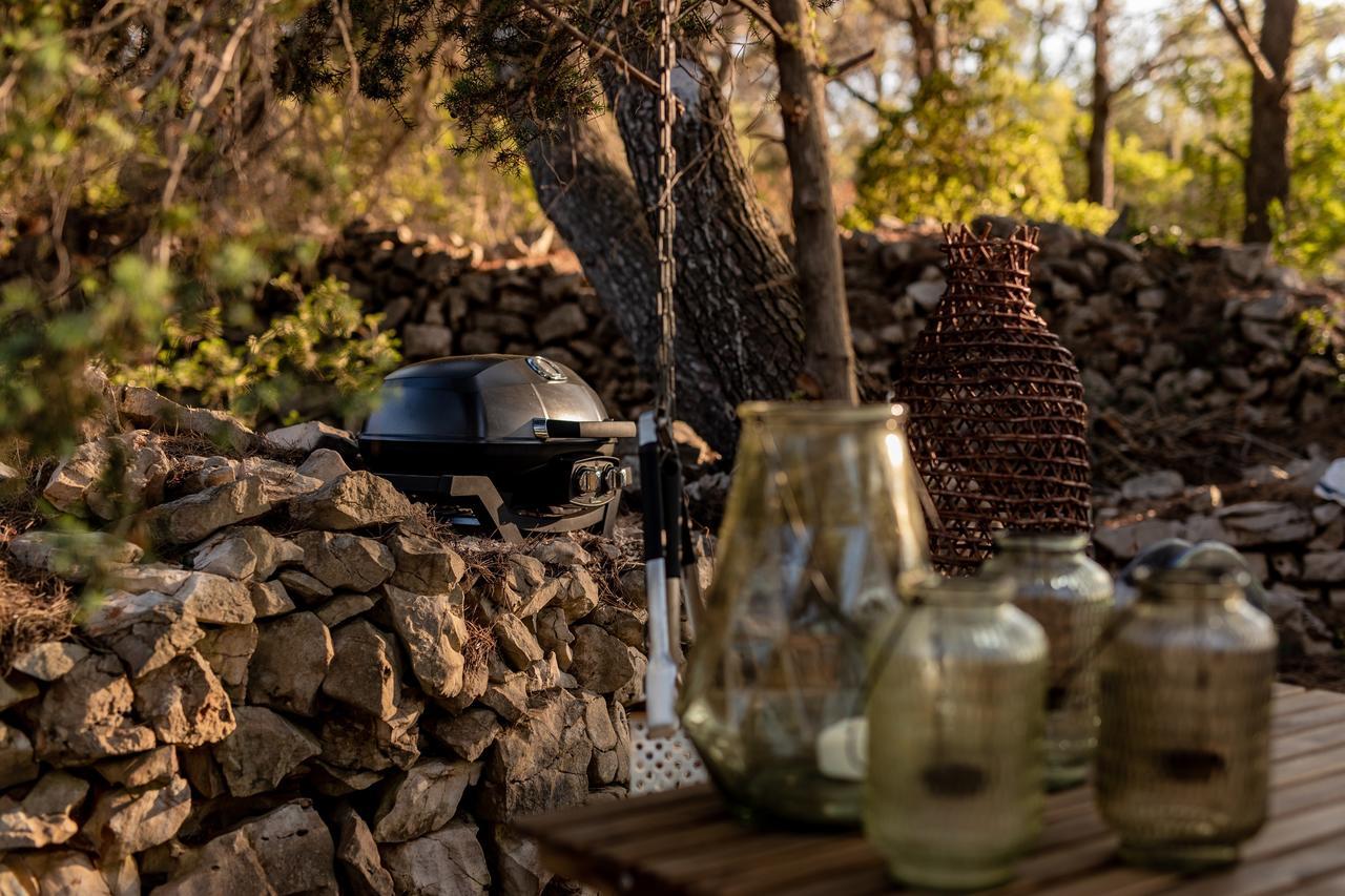 Plage Cachee - Glamping Vrboska Eksteriør bilde