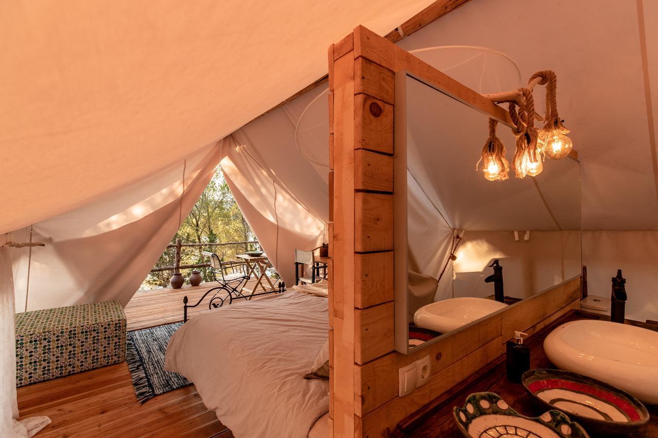 Plage Cachee - Glamping Vrboska Eksteriør bilde