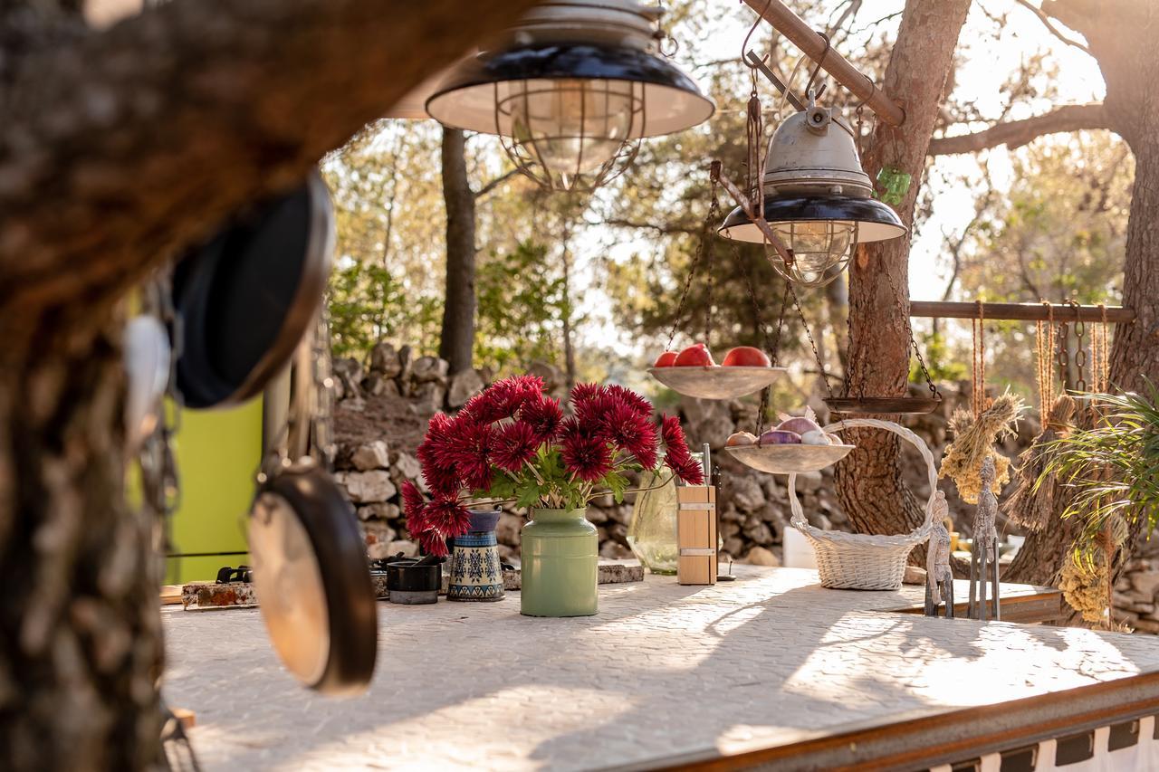 Plage Cachee - Glamping Vrboska Eksteriør bilde