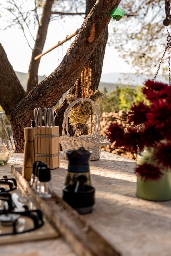 Plage Cachee - Glamping Vrboska Eksteriør bilde